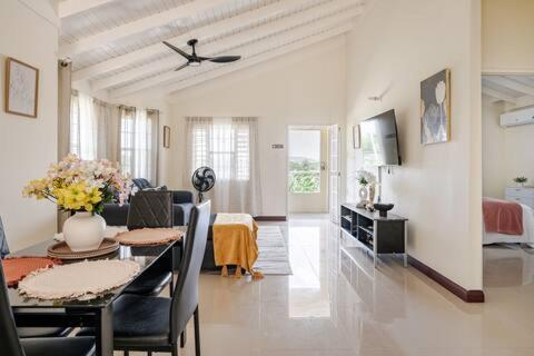 הוילה Old Harbour Bellarose At Colbeck ,Gated With Pool, Stylishly Modern מראה חיצוני תמונה